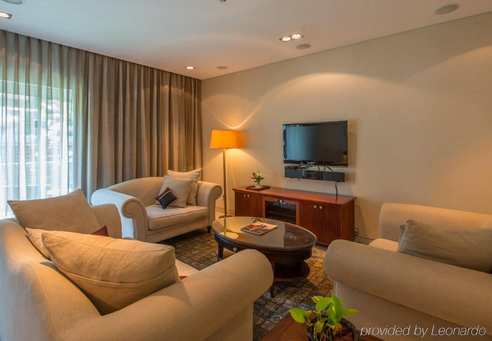 Marriott Suites Pune Extérieur photo